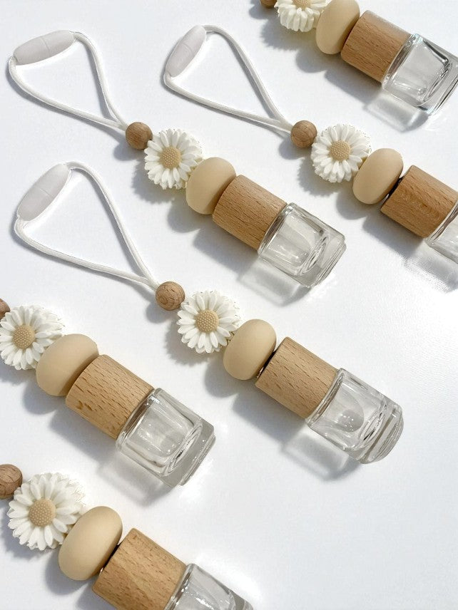 White Daisy Hanging Diffuser